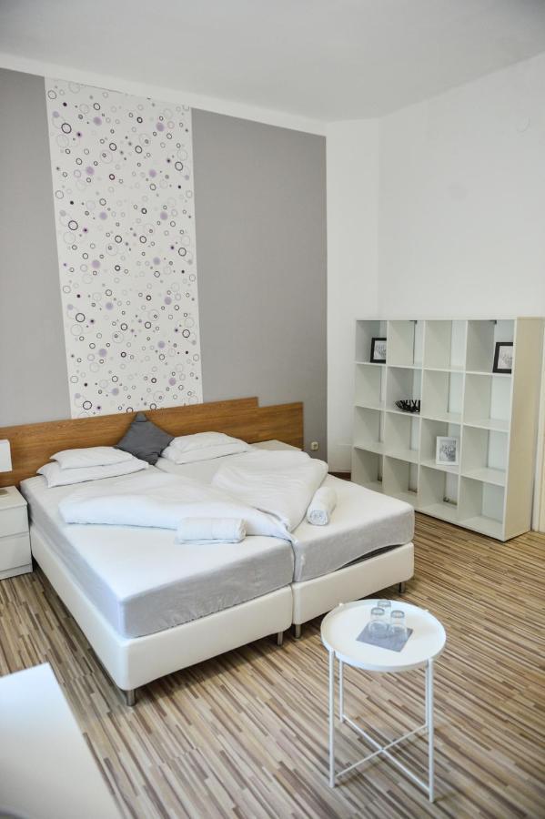 Elmeny Balaton Hotel Alsoors Exterior foto