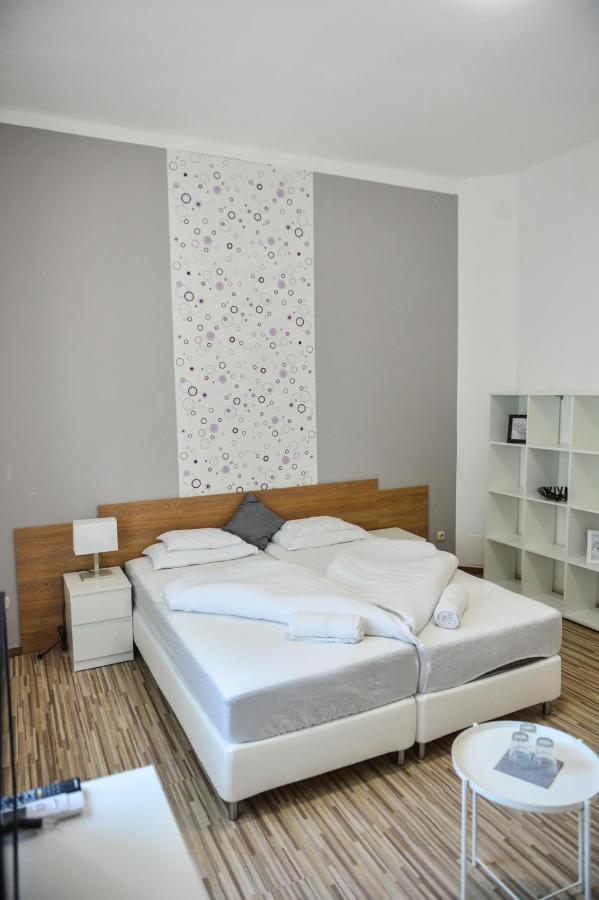 Elmeny Balaton Hotel Alsoors Exterior foto